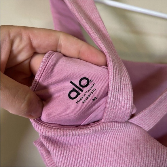 Alo Ribbed Tank Top - Picture 6 of 6